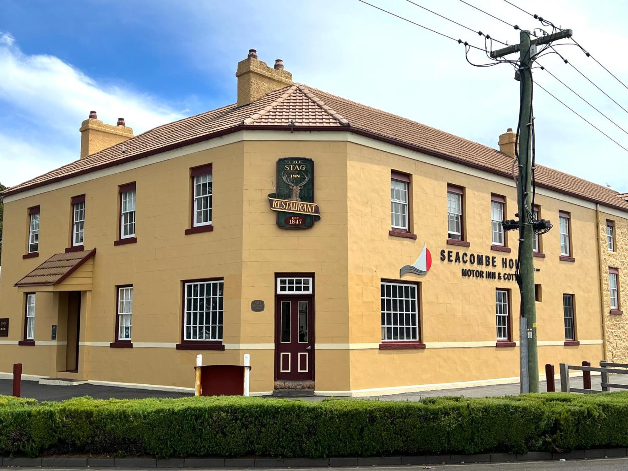 Seacombe House Motor Inn Port Fairy Exterior photo
