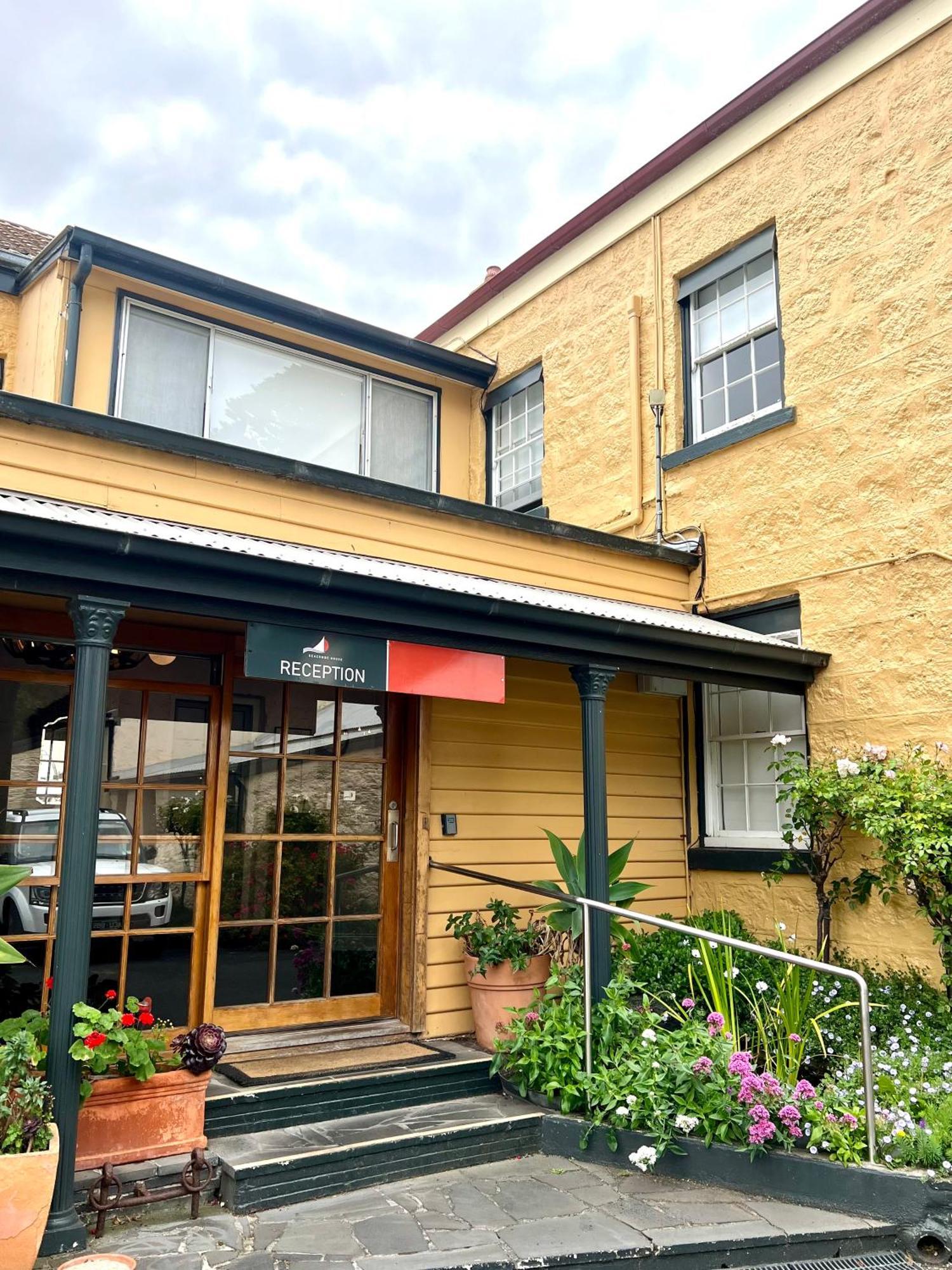 Seacombe House Motor Inn Port Fairy Exterior photo