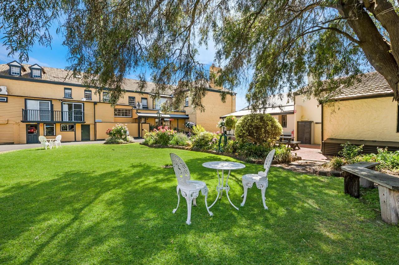 Seacombe House Motor Inn Port Fairy Exterior photo